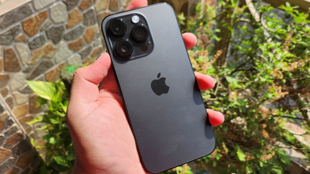 Apple iPhone 14 Pro Review: Pro Enough?