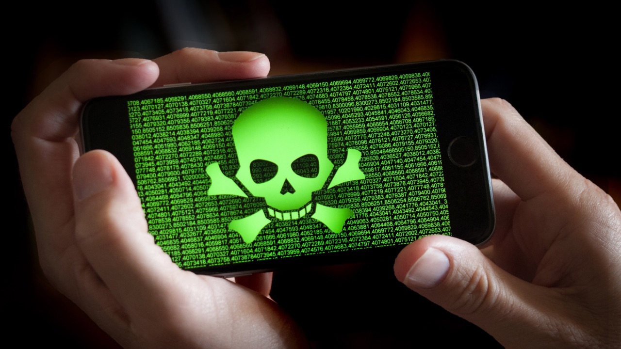 New 'Hook' Android malware lets hackers remotely control your phone