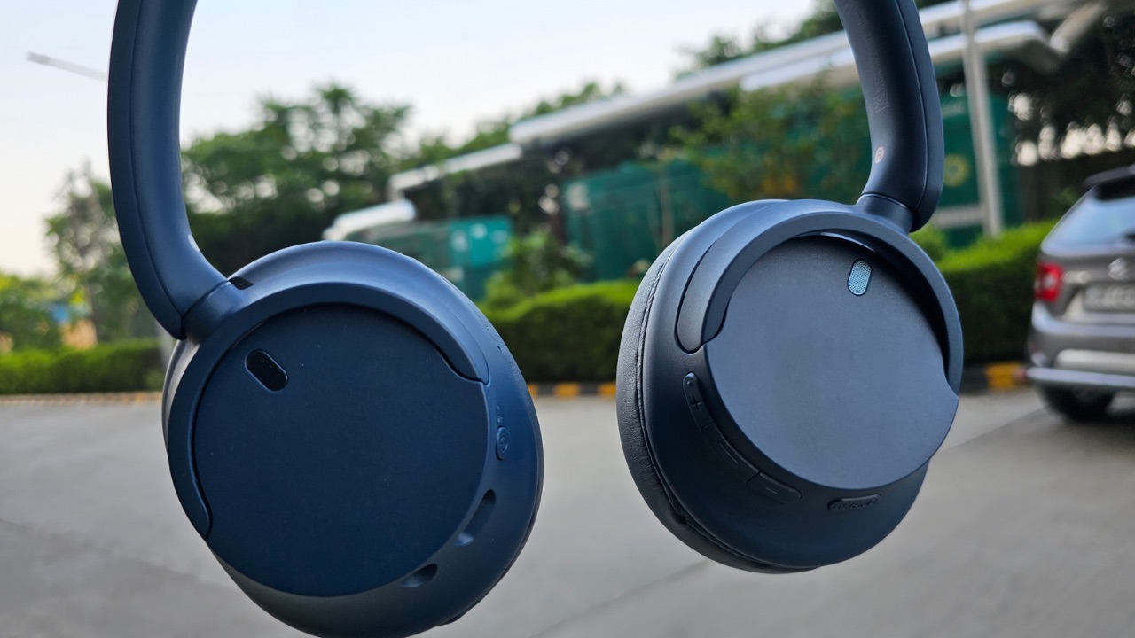 Sony Wh Ch720n Headphones Review A Classic Sony Pull Off