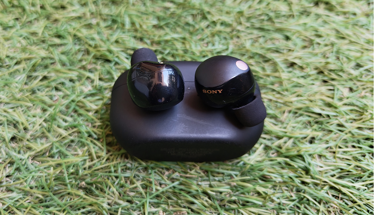 Sony WF-1000XM5 earbuds review