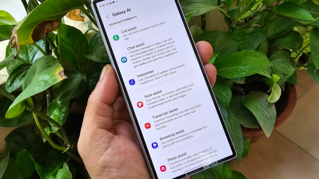 Samsung Galaxy Z Fold 6 AI features