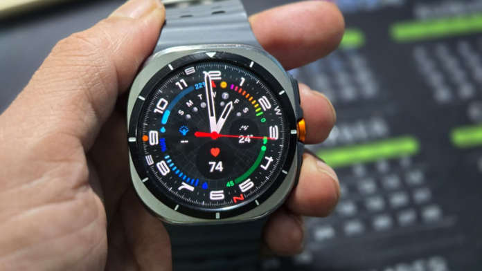 Samsung Galaxy Watch Ultra display