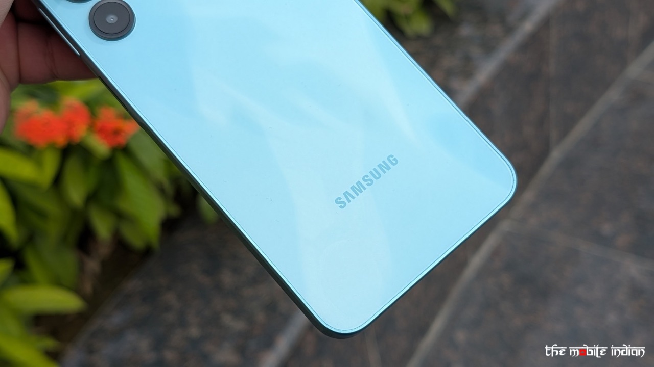 Galaxy A16 5G samsung logo